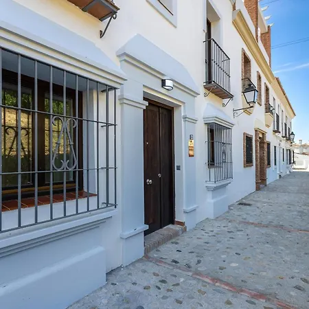 Private 4 Bedrooms House Shared Pool Montevideo Hills Golf By Aorastay * Estepona