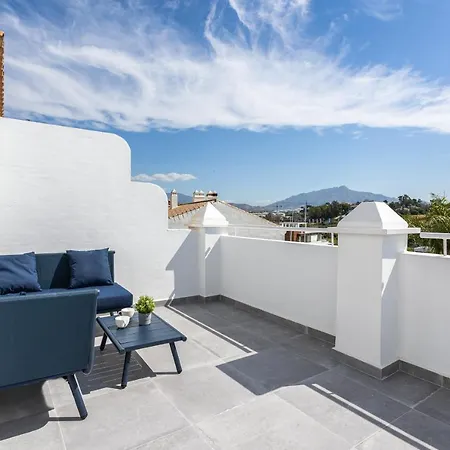 Hotel Private 4 Bedrooms House Shared Pool Montevideo Hills Golf By Aorastay Estepona