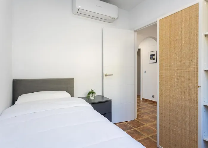 Hotel Private 4 Bedrooms House Shared Pool Montevideo Hills Golf By Aorastay