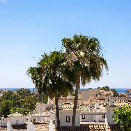 Private 4 Bedrooms House Shared Pool Montevideo Hills Golf By Aorastay Estepona