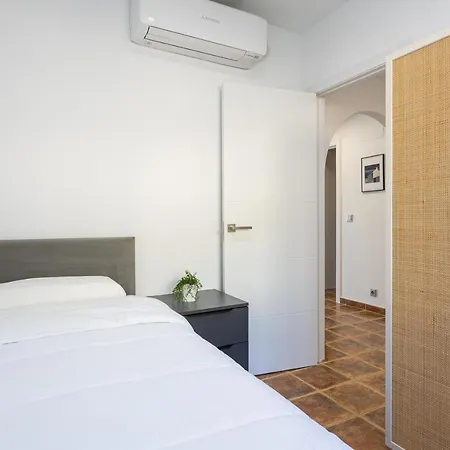 Szálloda Private 4 Bedrooms House Shared Pool Montevideo Hills Golf By Aorastay