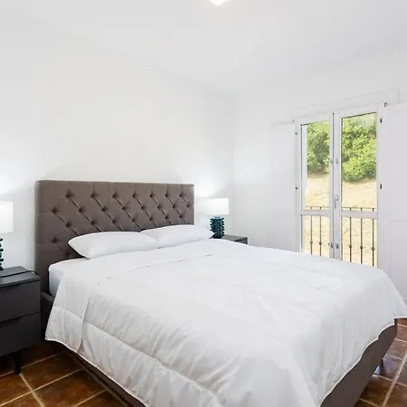 Private 4 Bedrooms House Shared Pool Montevideo Hills Golf By Aorastay * Estepona